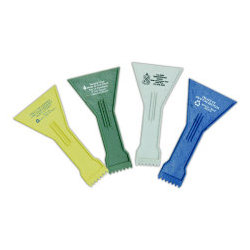 Ice Scraper made of recycled materials