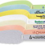 Custom cake and dessert servers