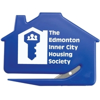 House Cutter with magnetic strip