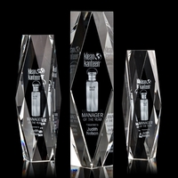 Beautiful 3 Dimensional etching inside the crystal... from ASI 84592 St Regis...