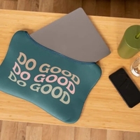 Sleeve for MacBook 11" and similar-size laptop computers. Customizable...