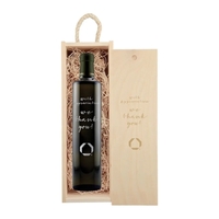 Gift set with a 500-milliliter bottle of balsamic vinegar and slide-top......