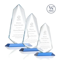 An exquisite 0.75" thick Starfire Crystal award that features stellar...