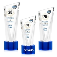 The magnificently angular design of the Plymouth VividPrint™ Award features...