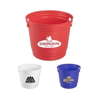 7.5-quart plastic bucket.... from ASI 98360 WOWLine / WOWLine®