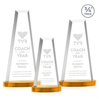 The elegant Imperial Award reflects a 0.75" thick Starfire Crystal tower......