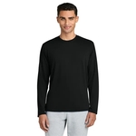 Gildan Performance Long Sleeve T-Shirt.