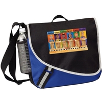 Made of 600d polyester, this sporty, modern messenger features a front......