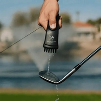A water?boosted golf brush that delivers quick, effective club cleaning......