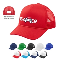 Trucker cap with a five-panel design, structured crown, pre-curved visor,...