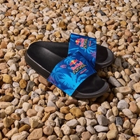 EVA sole with full toe lift and arch support. Sole also... from ASI 73520...