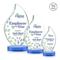 This classic award features a 3/4" thick Starfire Crystal VividPrint™...