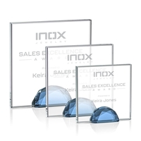 The striking Entwhistle Award features a dazzling 0.5" Starfire Crystal...