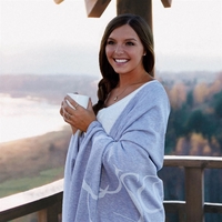 Cotton/polyester blanket with smooth jersey fabric on one side and cozy......