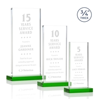 The illustrious 0.75" thick Arizona Award features an elegant Starfire...