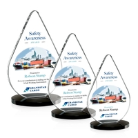 With a stunning starfire droplet shape, the Glenhazel sits gracefully on......