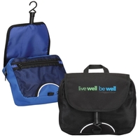 Spacious zip main compartment for toiletry items, made of 600d polyester......