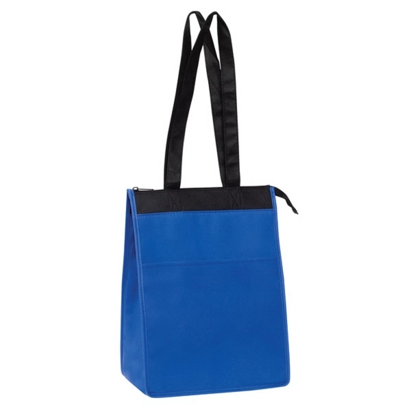 Medium sized lunch bag. Features foil layerd insulation with zipper closure,... from ASI 41511 Brainchild USA Inc / BrainChild Gift Club