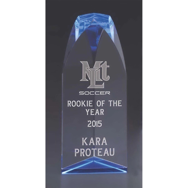 Tower award made of optical crystal with an angular top and... from ASI 71920 Moderne Glass Company Inc / Glass America®