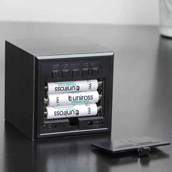 Cube clock with LED.... from ASI 31978 Admanline