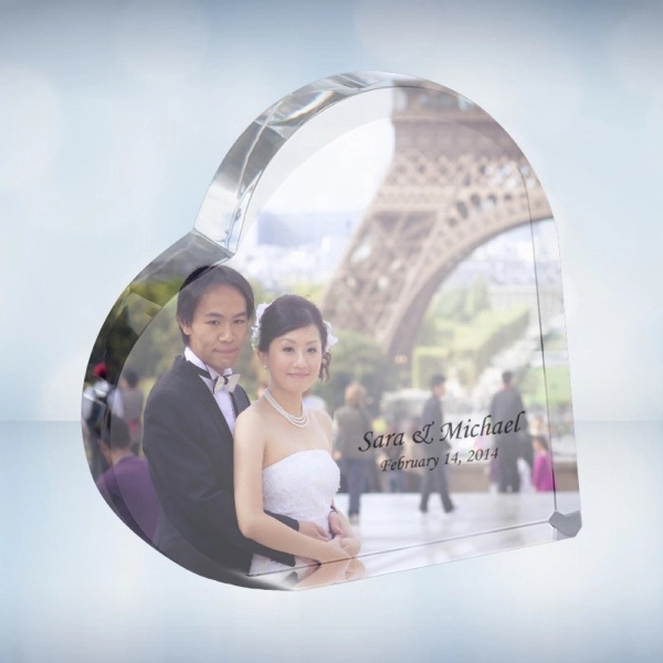 High-quality heart photo keepsake made of optical crystal includes a full-color... from ASI 47791 Best Deal Awards