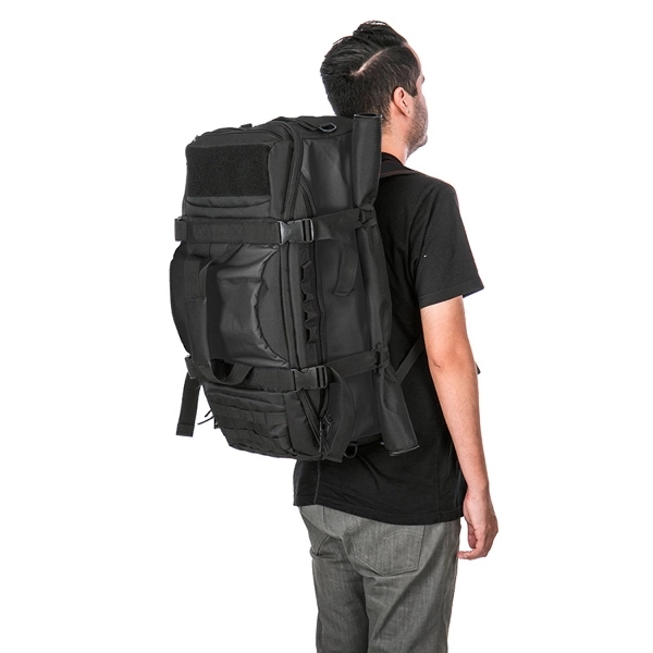 Padded convertible duffel with adjustable compartment dividers; unzips and rolls up.... from ASI 88060 Snugz/USA Inc / Sweda®