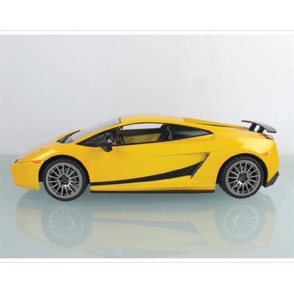 1:24 scale radio controlled Lamborghini Superleggera model car.... from ASI 39820 Opusline (Benmex)