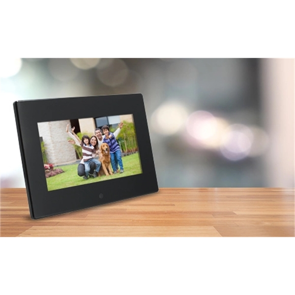 8" x 1" x 5 5/8" high resolution digital photo frame... from ASI 61005 Hirsch Gift Inc / HG TECH Hirsch Gift Executive HG