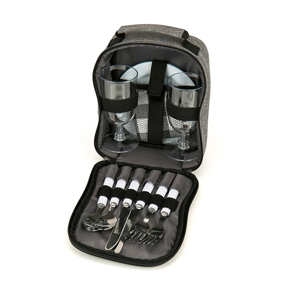 Portable picnic tote for 2 with plates, wine glasses, napkins, utensils,... from ASI 88060 Snugz/USA Inc / Sweda®