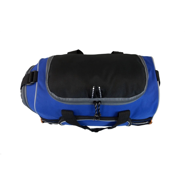 Polyester sport bag with exterior fabric detail for extra storage.... from ASI 56070 Gemline / Gemline®