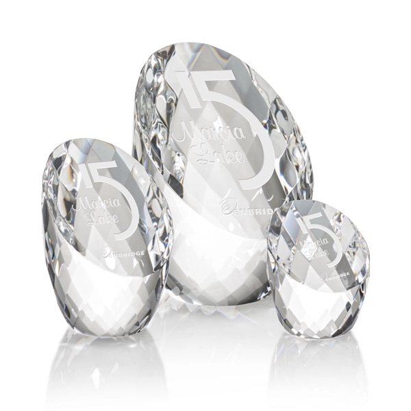 Optical crystal oval shape award with many facets.... from ASI 84592 St Regis Group / St Regis