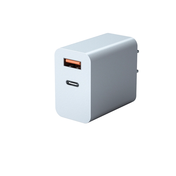 White travel fast charger with for USB and USB-C... from ASI 63776 KTI Networks Inc / KTI Promo