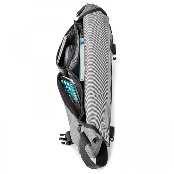 With its easy access accordion opening, its seam to seam full-storage... from ASI 88660 Spector & Co.