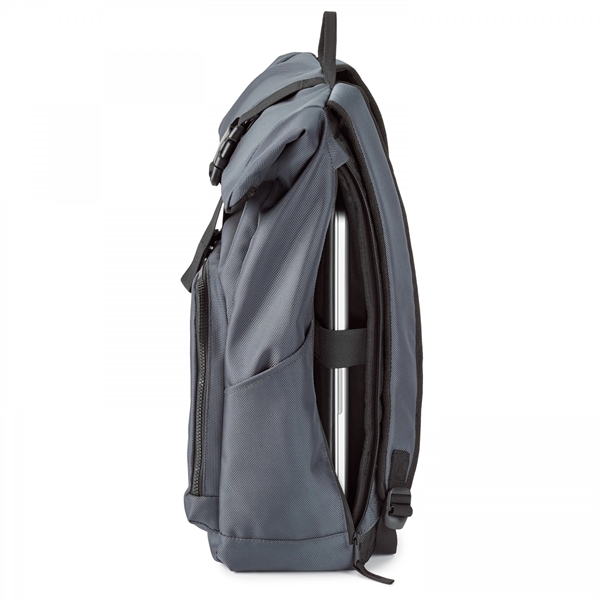 Want total access? With this Backpack you'll have an exterior as... from ASI 88660 Spector & Co.