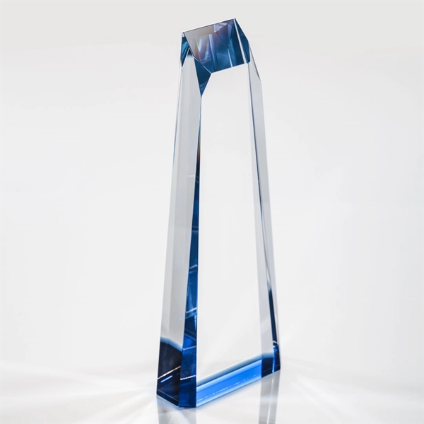 The Banbury Tower is an Optical Crystal Monolith of achievement recognition... from ASI 84592 St Regis Group / St Regis