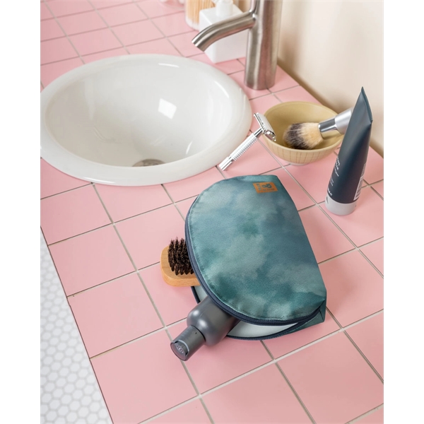 9" x 4.5" x 1.5"  travel pouch with zippered closure... from ASI 74710 Numo