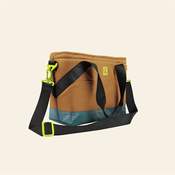 Anyone in need of a big, soft-sided, heat-sealed party-sized Even Cooler... from ASI 74710 Numo