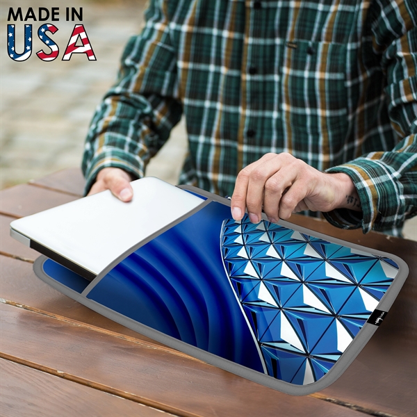 This sleeve brings a fresh new option to safeguarding 17" laptops... from ASI 91411 Toddy Gear