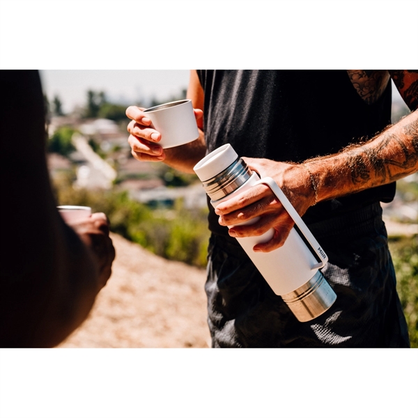 Thermo 3D® double-wall vacuum insulated vessel stays hot, keeps cold, doesn't... from ASI 56070 Gemline / Gemline®