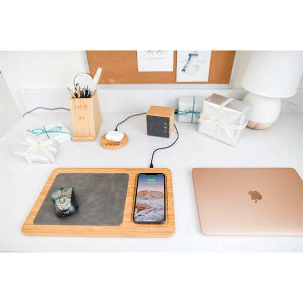 Wirelessly charge your devices.... from ASI 56070 Gemline / Gemline®