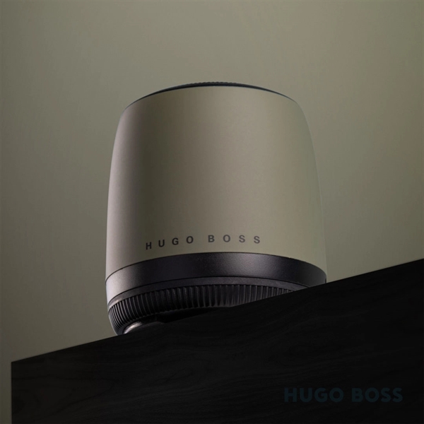 Ultralight and hyperfunctional, the loudspeaker from the Hugo Boss Gear Matrix... from ASI 84592 St Regis Group