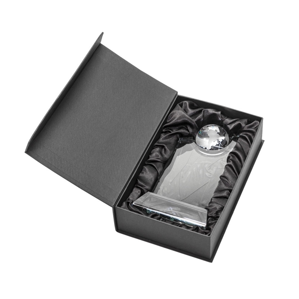 A towering crystal work of achievement recognition with a global flare... from ASI 84592 St Regis Group / St Regis