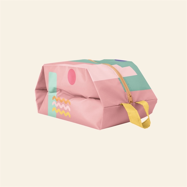 Kit for toiletries with a zippered closure.... from ASI 74710 Numo