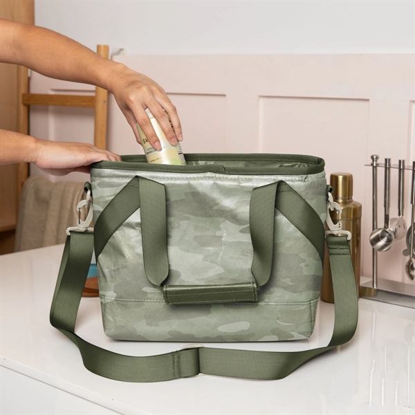 Even Cooler comfortably fits a six or twelve-pack of your drink... from ASI 74710 Numo