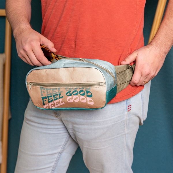 Designed for on the go, keep everything organized while you run... from ASI 74710 Numo