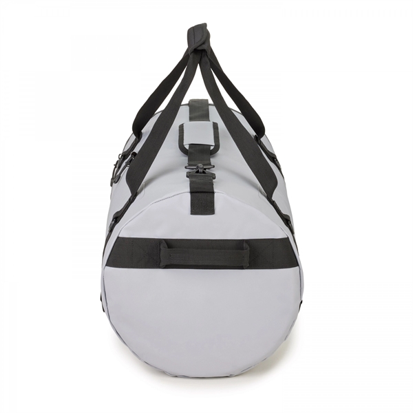 This water resitant 42L Duffle offers several easy storage locations and... from ASI 88660 Spector & Co.