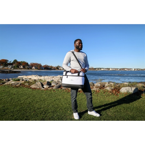 The Igloo Maddox Cooler collection is just right for any outing,... from ASI 56070 Gemline / Gemline®