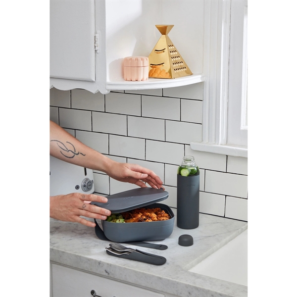 A stylish bento-inspired lunch box for grown-ups... from ASI 56070 Gemline / Gemline®