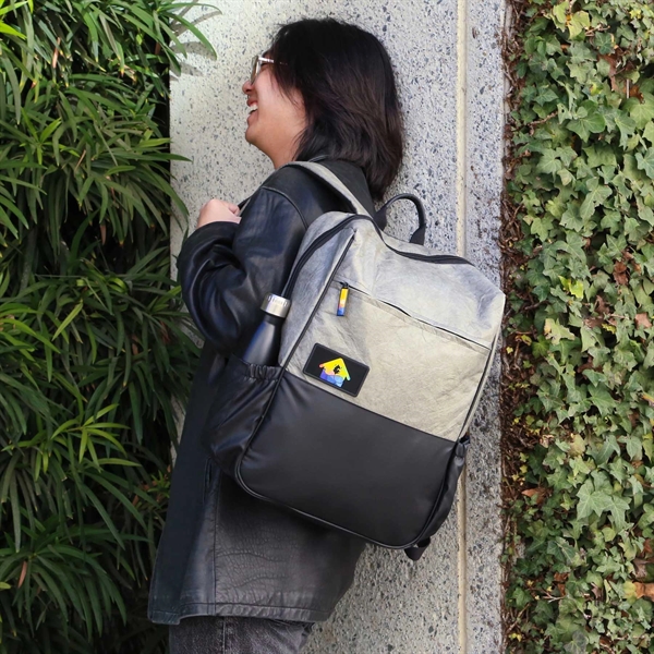 A bold future awaits with the HEXYL Backpack, an innovative techwear... from ASI 61966 HPG / OrigAudio HPG Gold