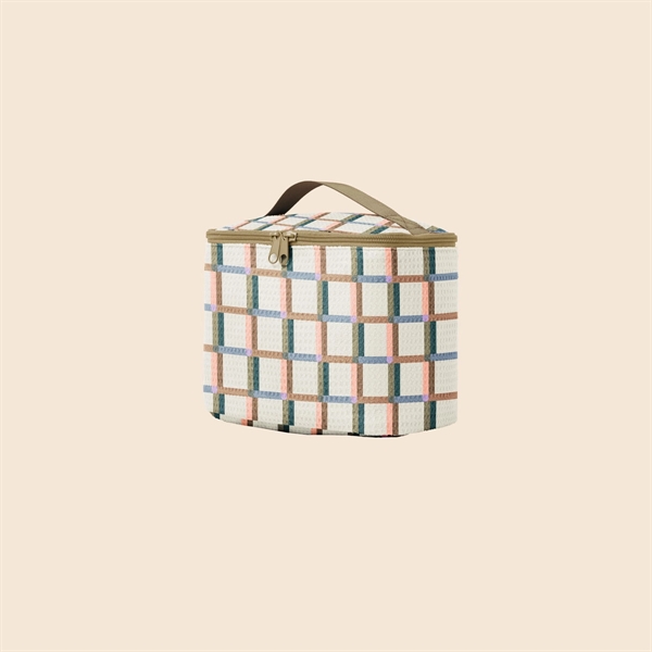 The Soulmate holds everything you need, with a useful handle to... from ASI 74710 Numo